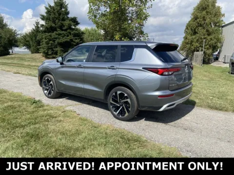 Another view of 2024 Mitsubishi Outlander SE Black Edition for sale in Noblesville, IN at Noblesville Imports