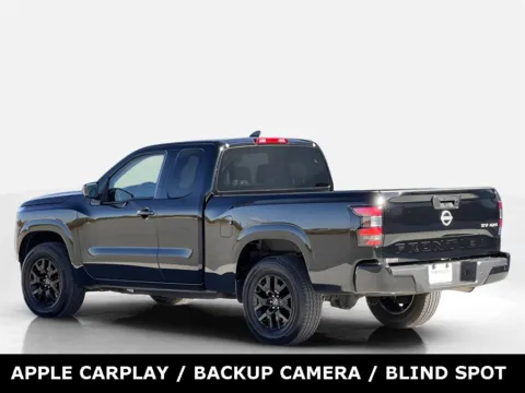 Photos of 2022 Nissan Frontier SV for sale in Noblesville, IN at Noblesville Imports