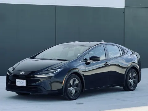 Black 2024 Toyota Prius LE for sale in Noblesville, IN
