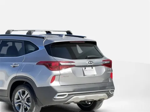 More photos of 2021 Kia Seltos S at Noblesville Imports, IN