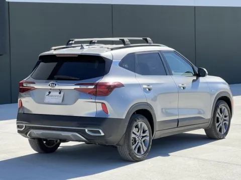More photos of 2021 Kia Seltos S at Noblesville Imports, IN