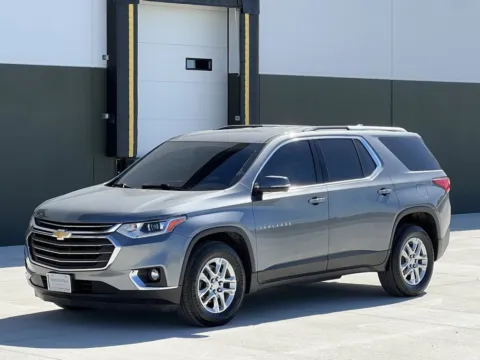 Gray 2018 Chevrolet Traverse LT Cloth for sale in Noblesville, IN