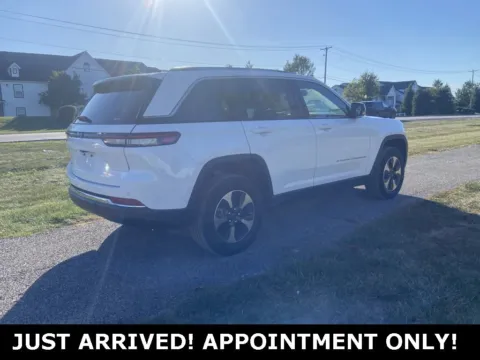 More photos of 2022 Jeep Grand Cherokee 4xe at Noblesville Imports, IN