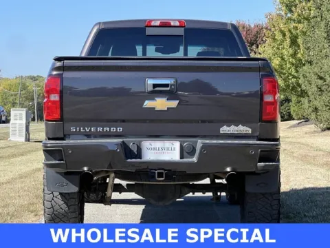 More photos of 2014 Chevrolet Silverado 1500 High Country at Noblesville Imports, IN