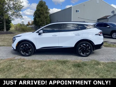 Photos of 2023 Kia Sportage SX-Prestige for sale in Noblesville, IN at Noblesville Imports