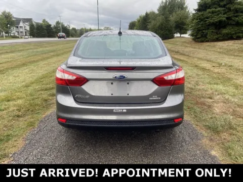 More photos of 2013 Ford Focus SE at Noblesville Imports, IN