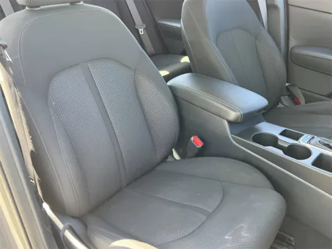 More photos of 2018 Kia Optima LX at Noblesville Imports, IN
