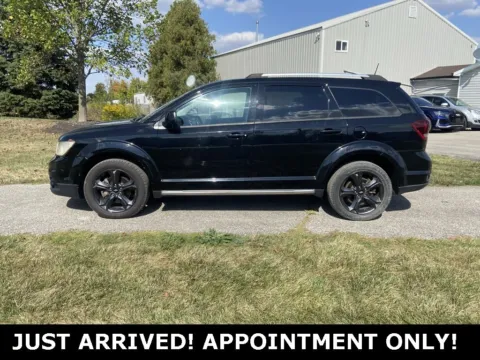Photos of 2018 Dodge Journey Crossroad for sale in Noblesville, IN at Noblesville Imports