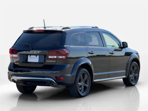 More photos of 2018 Dodge Journey Crossroad at Noblesville Imports, IN