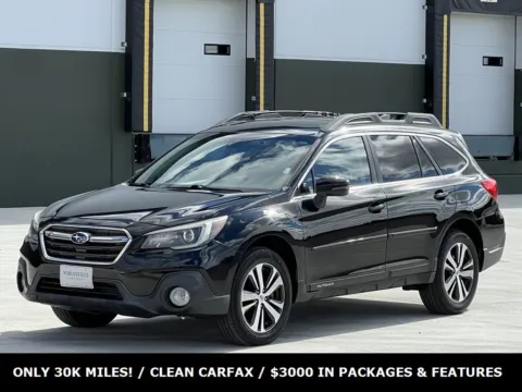 Black 2019 Subaru Outback Limited for sale in Noblesville, IN