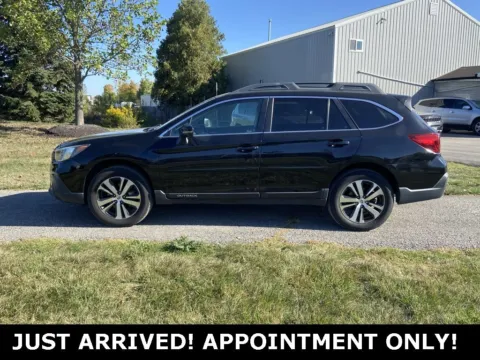 Photos of 2019 Subaru Outback Limited for sale in Noblesville, IN at Noblesville Imports