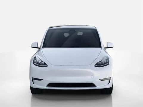 More photos of 2021 Tesla Model Y Long Range at Noblesville Imports, IN