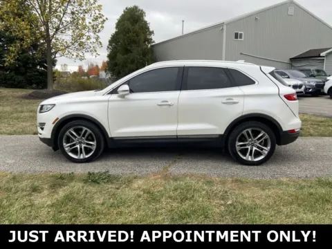 Photos of 2019 Lincoln MKC Reserve for sale in Noblesville, IN at Noblesville Imports