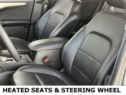 More photos of 2022 Ford Escape SEL Hybrid at Noblesville Imports, IN