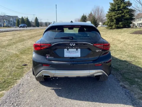 More photos of 2019 INFINITI QX30 LUXE at Noblesville Imports, IN
