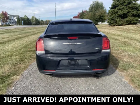More photos of 2018 Chrysler 300 S at Noblesville Imports, IN