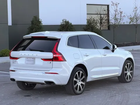 More photos of 2021 Volvo XC60 Inscription at Noblesville Imports, IN