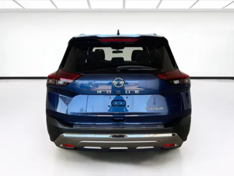More photos of 2021 Nissan Rogue Platinum at STG Dallas, TX
