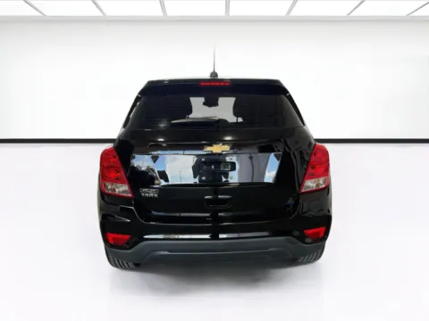 More photos of 2020 Chevrolet Trax LS at STG Dallas, TX