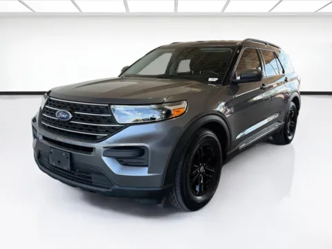 Gray 2021 Ford Explorer XLT for sale in Dallas, TX