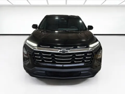Photos of 2025 Chevrolet Equinox FWD LT for sale in Dallas, TX at STG Dallas