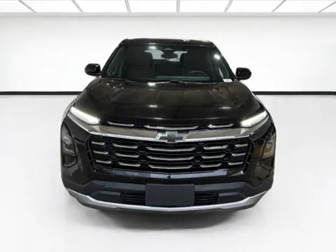 Photos of 2025 Chevrolet Equinox FWD LT for sale in Dallas, TX at STG Dallas