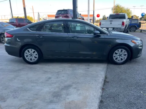 More photos of 2019 Ford Fusion S at Eurospeed International Corp, TX