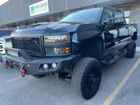 Black 2018 Chevrolet Silverado 2500HD LTZ for sale in San Antonio, TX