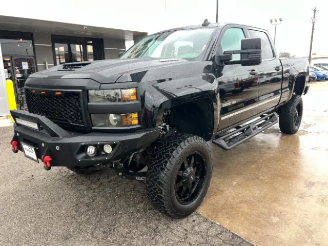 Black 2018 Chevrolet Silverado 2500HD LTZ for sale in San Antonio, TX