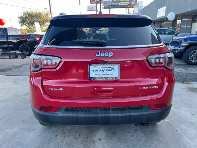 2018 Jeep Compass Limited photo 3