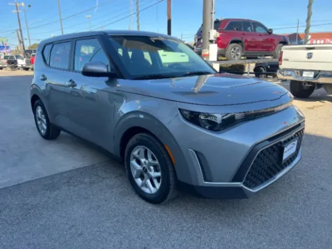 More photos of 2024 Kia Soul LX at Eurospeed International Corp, TX