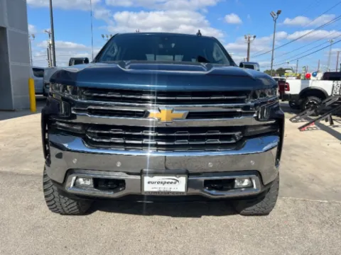 Another view of 2019 Chevrolet Silverado 1500 LTZ Crew Cab 4WD for sale in San Antonio, TX at Eurospeed International Corp