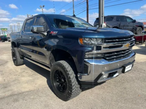 More photos of 2019 Chevrolet Silverado 1500 LTZ Crew Cab 4WD at Eurospeed International Corp, TX