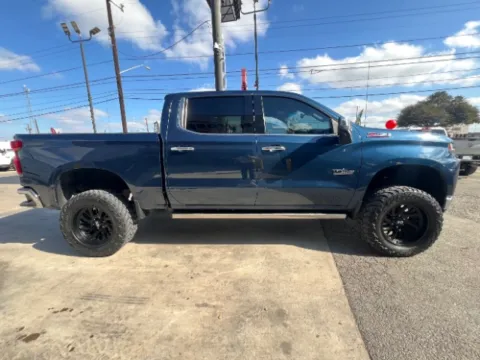 More photos of 2019 Chevrolet Silverado 1500 LTZ Crew Cab 4WD at Eurospeed International Corp, TX