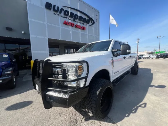 White 2019 Ford Super Duty F-350 SRW STX for sale in San Antonio, TX