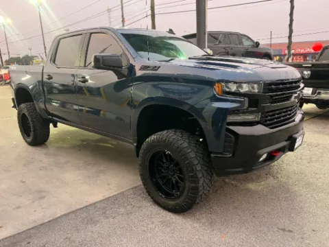 More photos of 2022 Chevrolet Silverado 1500 LTD Trail Boss at Eurospeed International Corp, TX