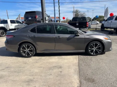 More photos of 2019 Toyota Camry SE at Eurospeed International Corp, TX