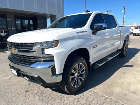White 2020 Chevrolet Silverado 1500 LT for sale in San Antonio, TX