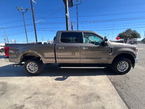 More photos of 2021 Ford F-250 XLT at Eurospeed International Corp, TX