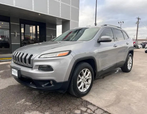 2016 Jeep Cherokee Latitude 4WD for sale in San Antonio, TX