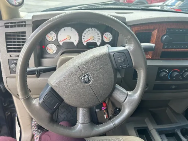 2006 Dodge Ram 3500 Pickup SLT - Photo 18