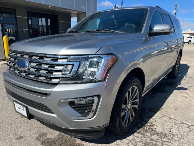 Silver 2021 Ford Expedition Limited MAX for sale in San Antonio, TX