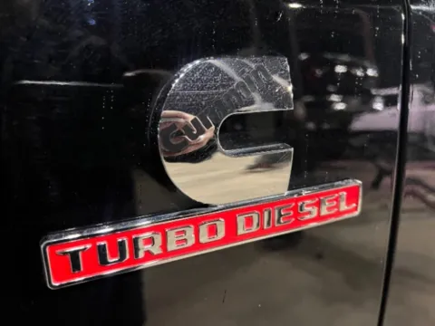 More photos of 2019 Ram 2500 Laramie Mega Cab 4x4 6'4" Box at Eurospeed International Corp, TX