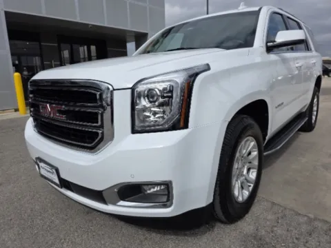 White 2017 GMC Yukon SLT for sale in San Antonio, TX