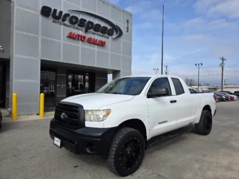 Photos of 2013 Toyota Tundra Grade for sale in San Antonio, TX at Eurospeed International Corp