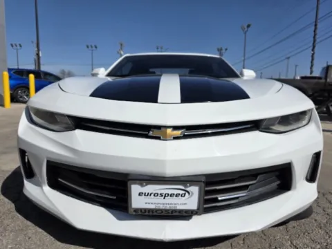Another view of 2017 Chevrolet Camaro 2LT Coupe for sale in San Antonio, TX at Eurospeed International Corp