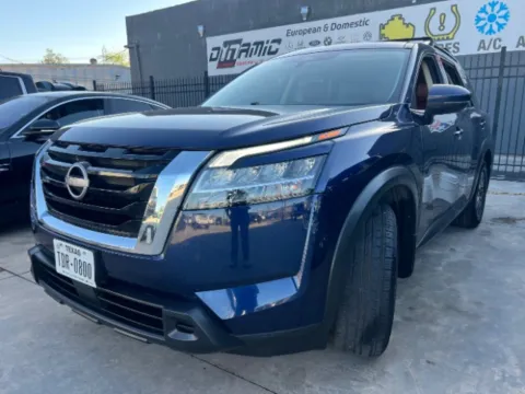 2022 Nissan Pathfinder SV 2WD for sale in San Antonio, TX