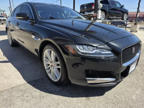 More photos of 2018 Jaguar XF 35t Prestige at Eurospeed International Corp, TX