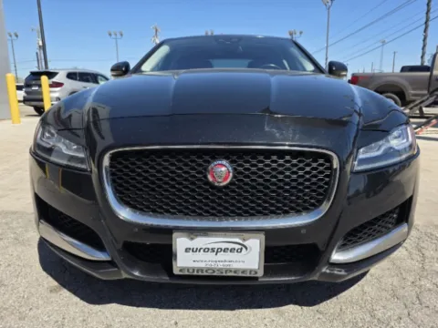 Another view of 2018 Jaguar XF 35t Prestige for sale in San Antonio, TX at Eurospeed International Corp