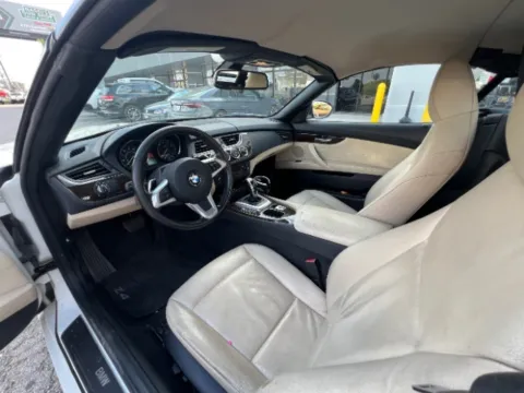 Another view of 2012 BMW Z4 sDrive28i for sale in San Antonio, TX at Eurospeed International Corp